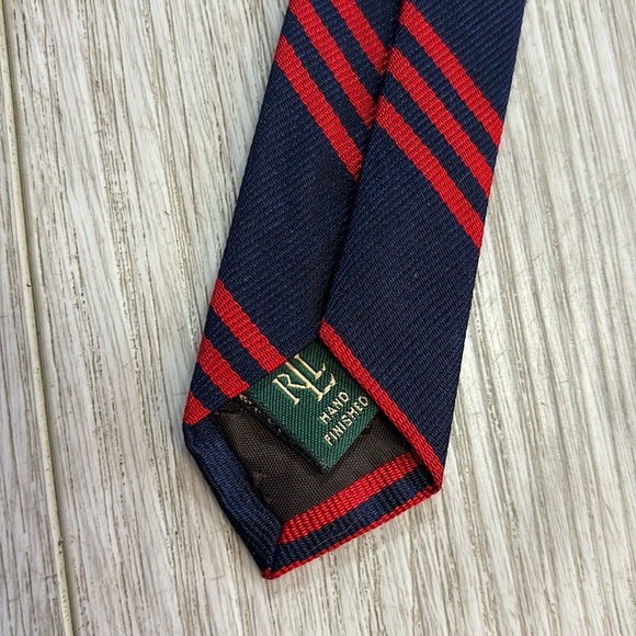 Lauren Ralph Lauren Navy Blue Red Striped Tie - Picture 4 of 8